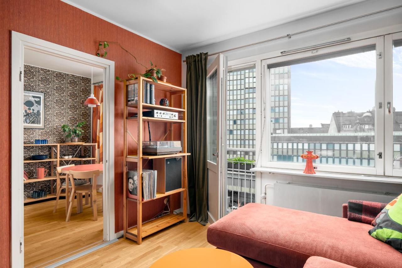 Wehost Spacious Traveller'S Hq Above Metro @Vilhonvuorenkuja 16 Apartment Helsinki Exterior foto