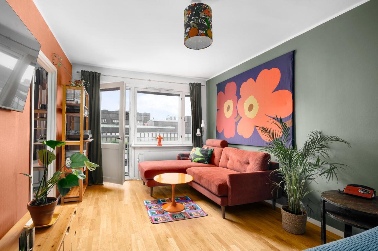 Wehost Spacious Traveller'S Hq Above Metro @Vilhonvuorenkuja 16 Apartment Helsinki Exterior foto