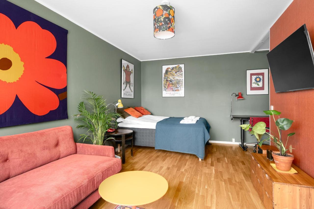 Wehost Spacious Traveller'S Hq Above Metro @Vilhonvuorenkuja 16 Apartment Helsinki Exterior foto