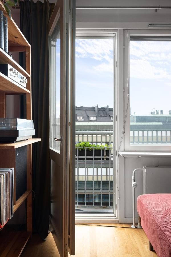 Wehost Spacious Traveller'S Hq Above Metro @Vilhonvuorenkuja 16 Apartment Helsinki Exterior foto